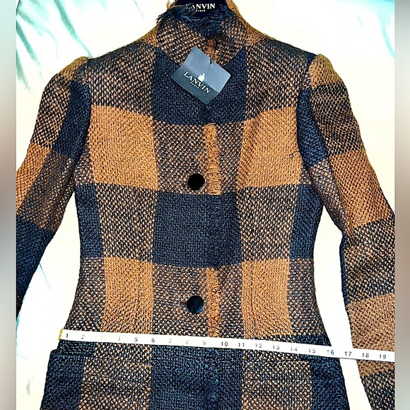 LANVIN Paris Authentic Wool Coat | size EU 40 | Like New | Paid $8000 - Picture 10 of 13